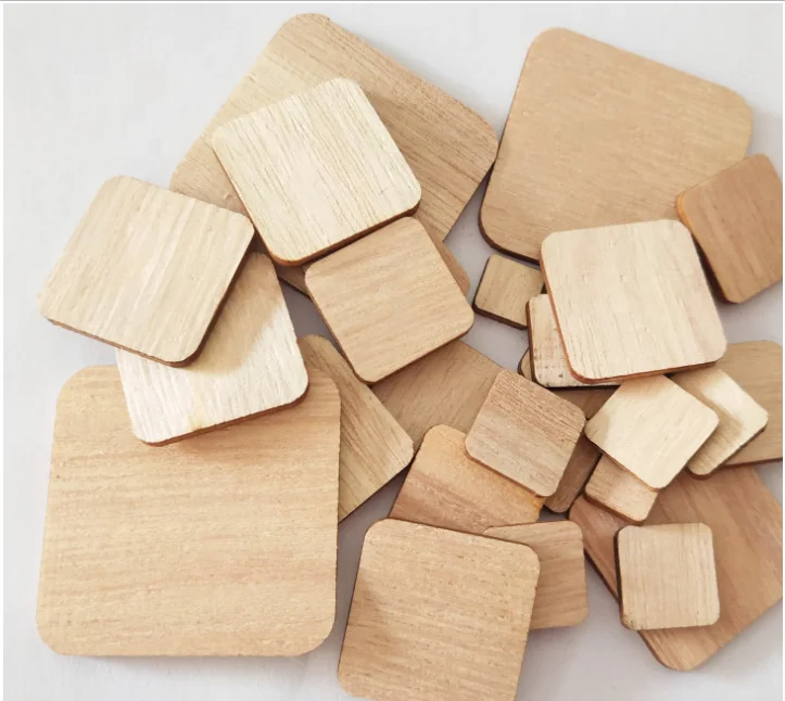 
Необработанная деревянная квадратная плитка с вырезами для поделок своими руками 