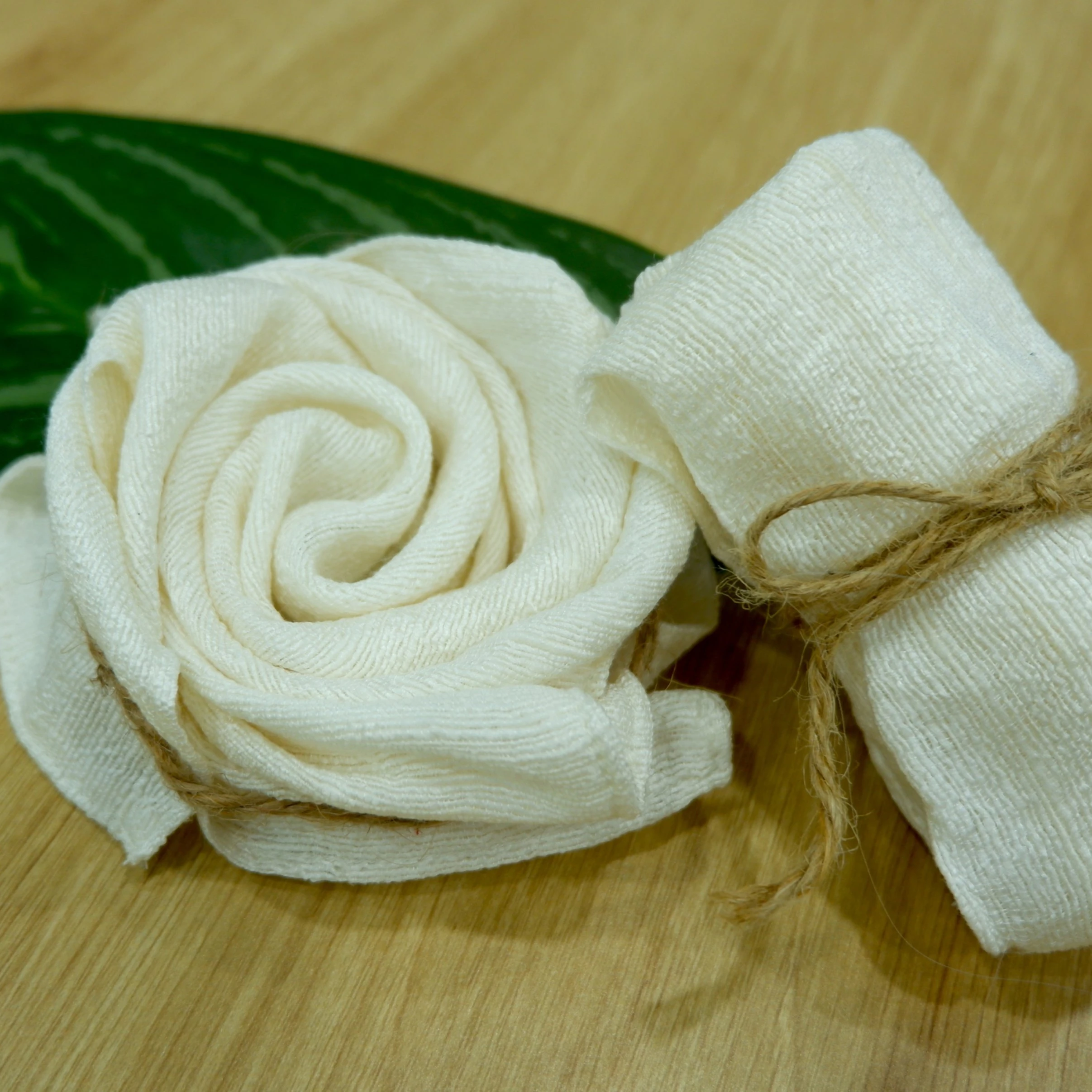 wholesales silk face towel natural color of cocoon/ silk face