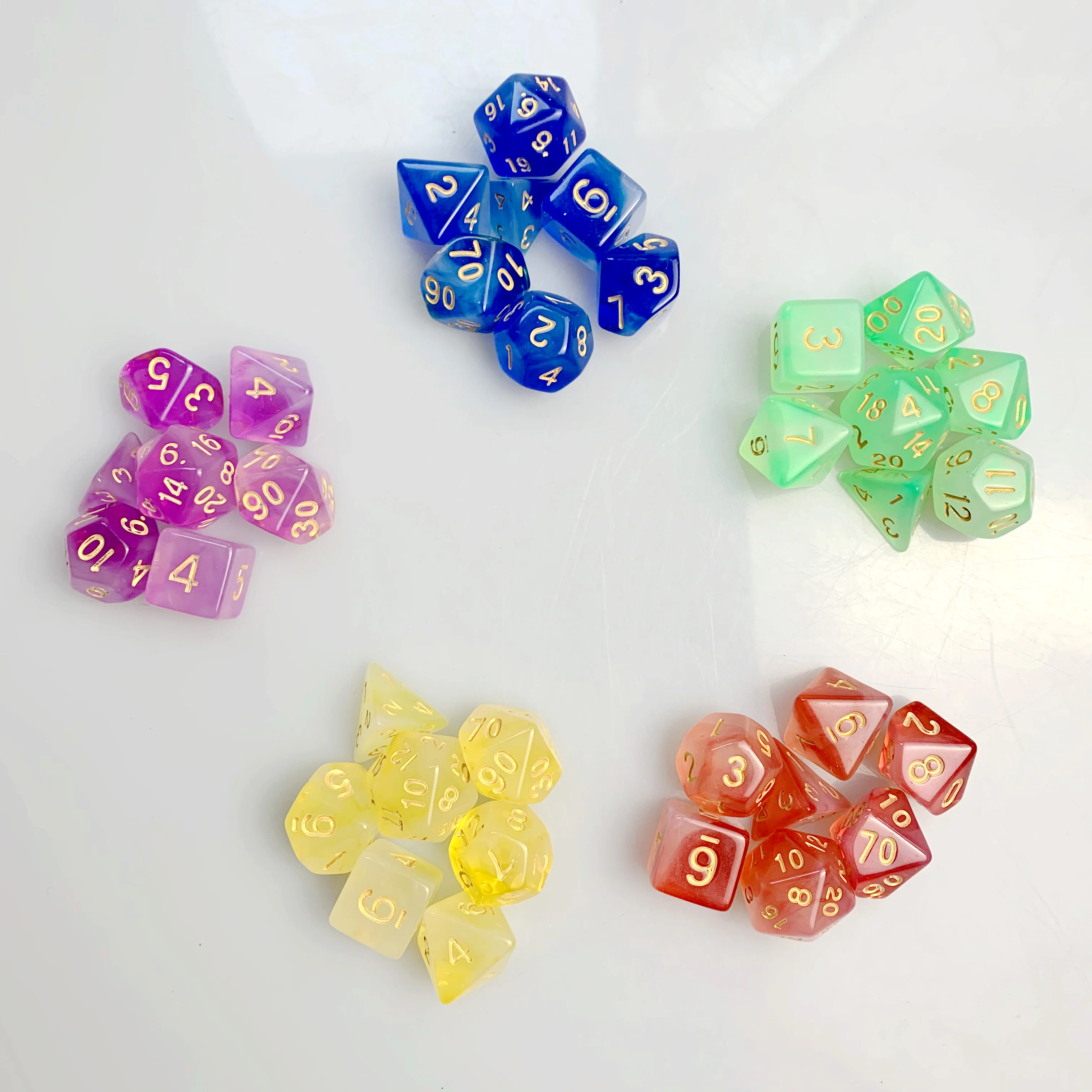 Высококачественные прозрачные желеобразные двухцветные разноцветные пластиковые наборы игральных костей 7 шт. в