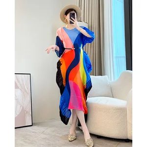 2025 New Artistic Contrast Pleated Maxi Dress Irregular Design Elegant Casual  Vintage Ladies Dress
