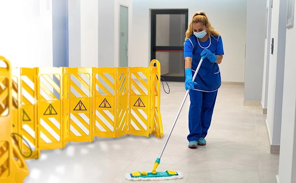 Mobile Retractable Plastic Traffic Barrier Expandable Indoor Venue Road Security Outdoor Roadway Safety Barricade supplier