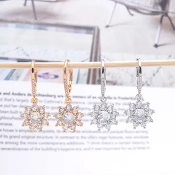Fashion Cubic Zircon Pendant Hoop Earrings For Women Factory Wholesale Gold Plated Copper Flower Earrings