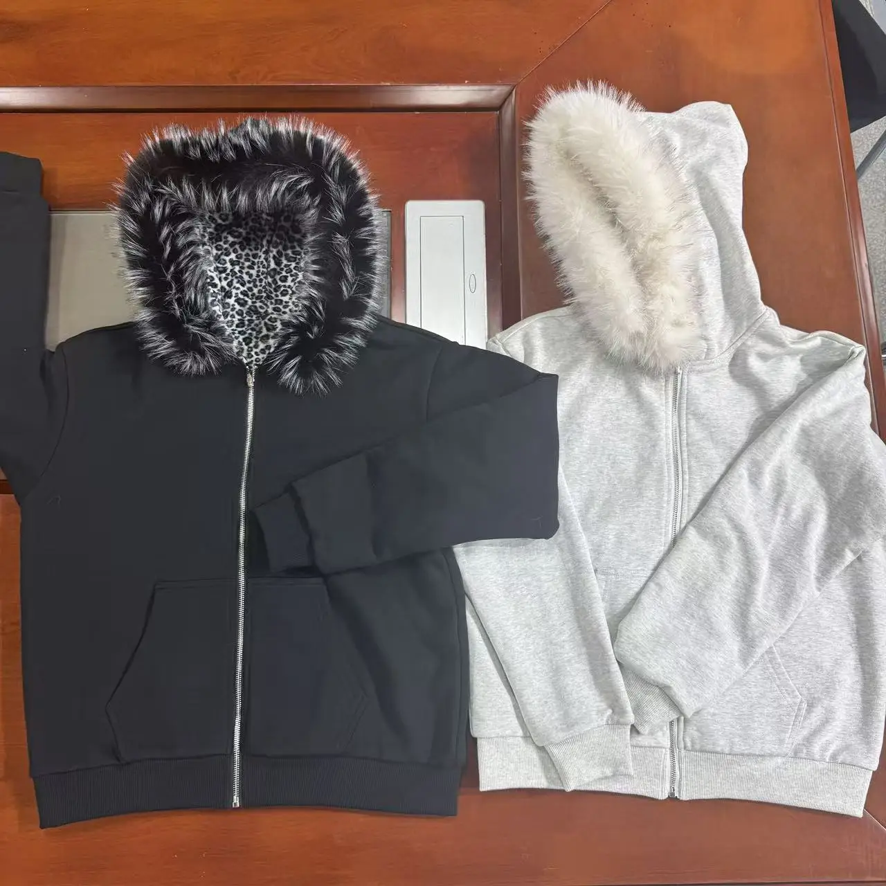 Custom Boxy French Terry Organic Cotton Double Zipper Blank Men's Vintage Zip up Hoodie With Faux Fur Detachable Faux Fur Hoodie gallery 3