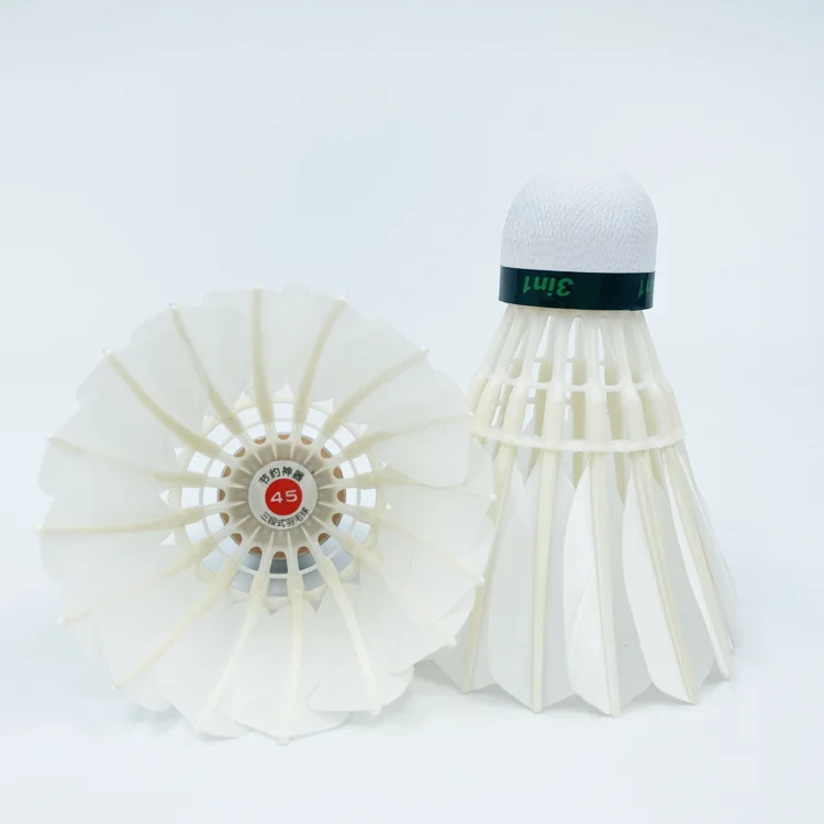 Badminton Shuttlecock China 3in1 Feather Shuttlecock Dmantis D45 Same Quality as International Brand