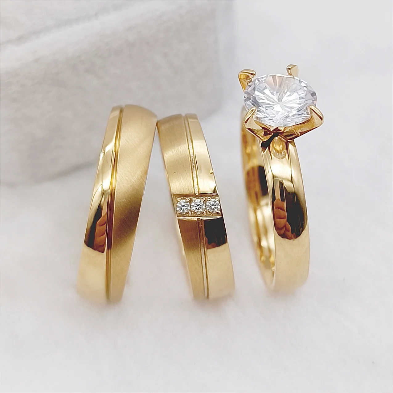 24K Gold Stainless Steel Wedding Bands 3pcs Classic Bridal Sets