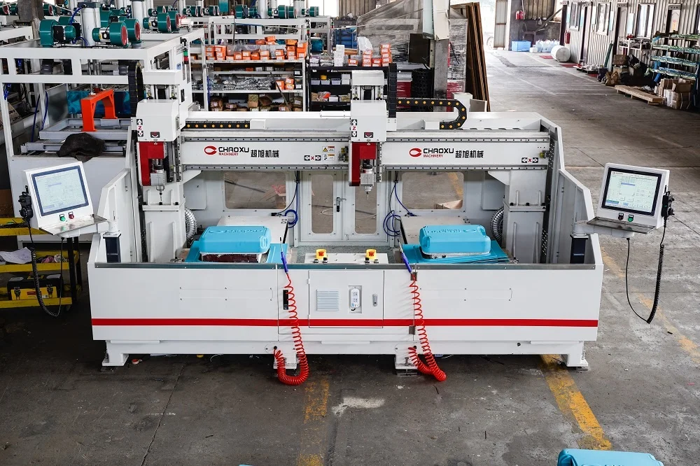 10 Axis CNC Router Cutting Machine for Suitcase
