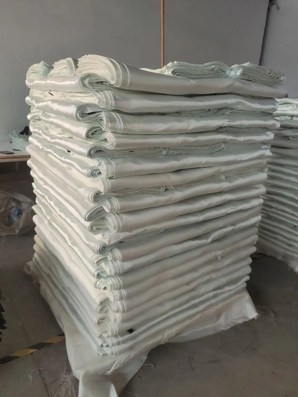 Certificated Fire Retard Emergency Fire Blanket Kitchen 1m X 1m