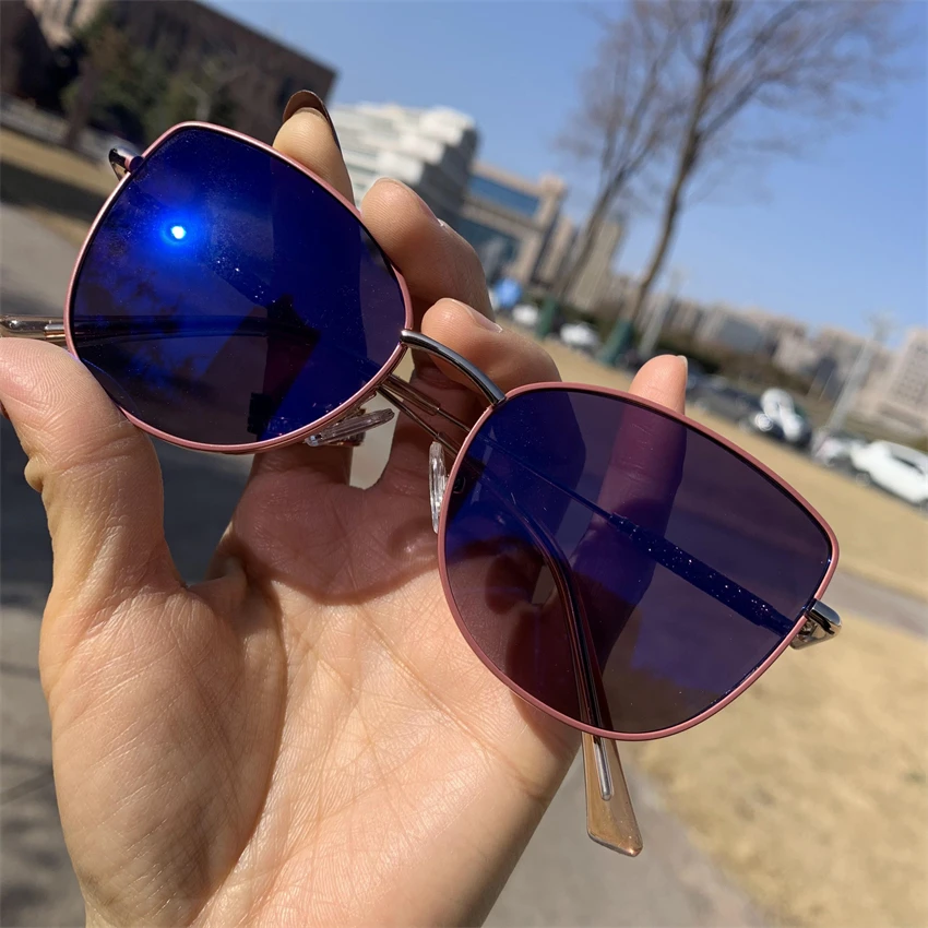 Photochromic Anti Blue Light Cat Eye Glasses for Women Large
