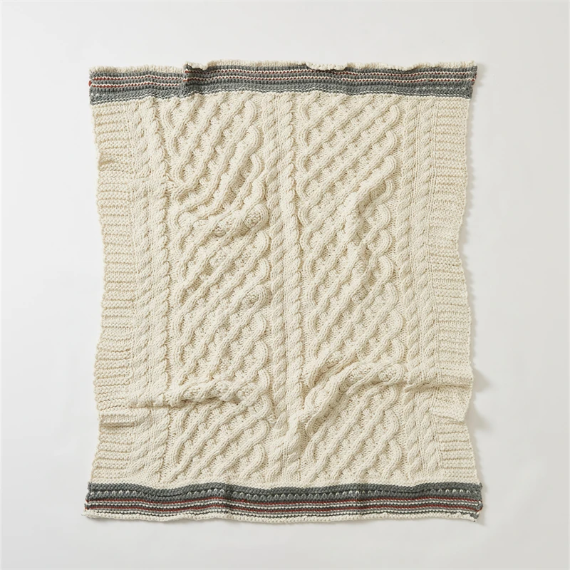 GL Simple and atmospheric Fried Dough Twists design New design soft knitting blanket in 2025