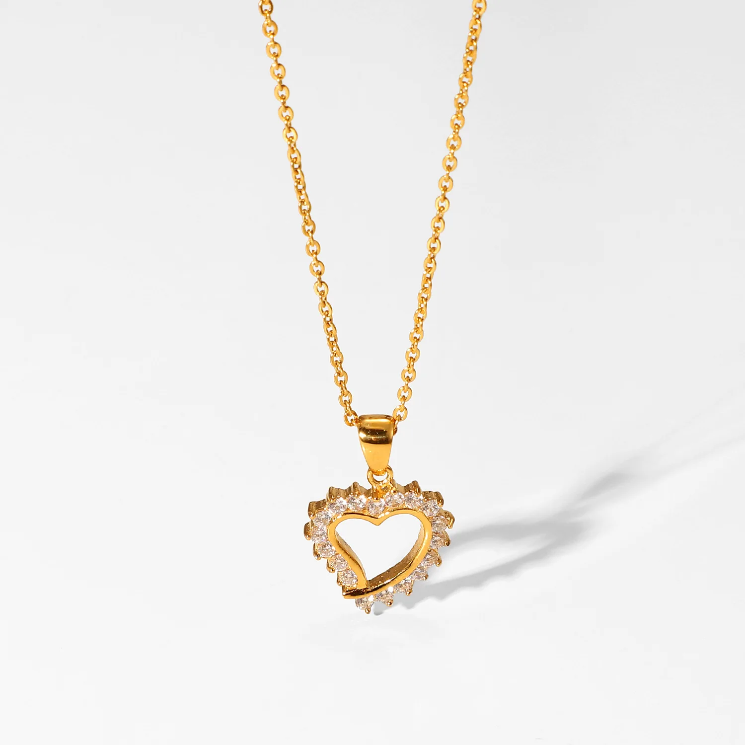 Cuore Catena con Rose CRISTALLI placcato oro 18 K 40 cm 5 cm Cuore Catena con Rose CRISTALLI placcato oro 18 K 40 cm 5 cm