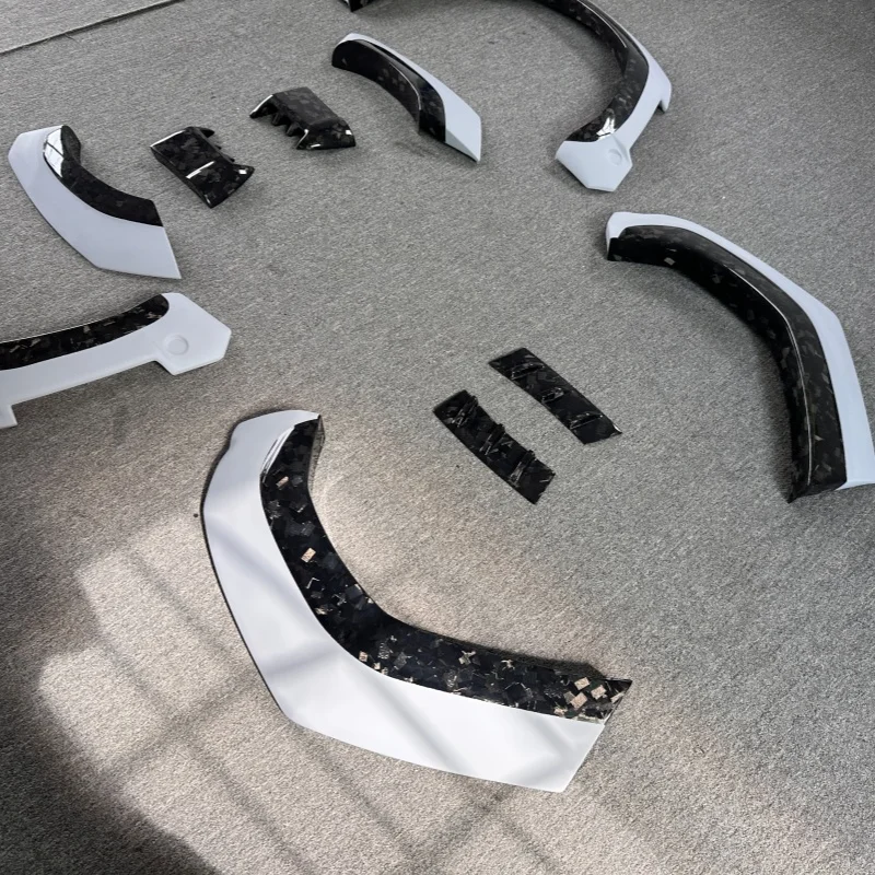 Para-lamas para Lamborghini Urus foto 3