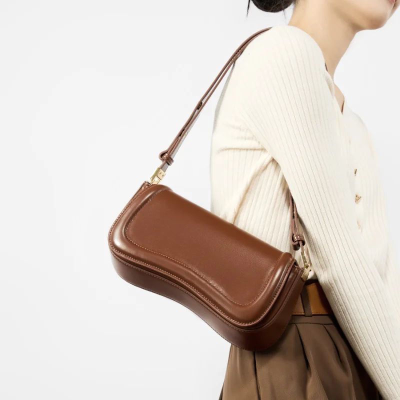High Quality Cow Leather Cross Body Shoulder Messenger Bags for Women Ladies Soft Handbags with Zip Closure Fashionable Style