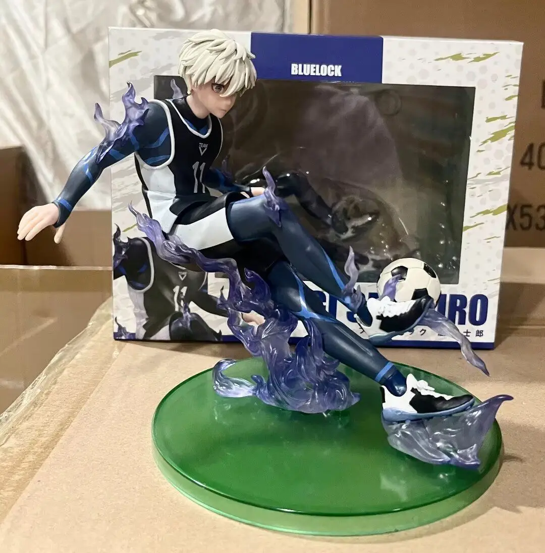 18CM mavi kilit Nagi Seishiro PVC Anime figürü oyuncak karikatür