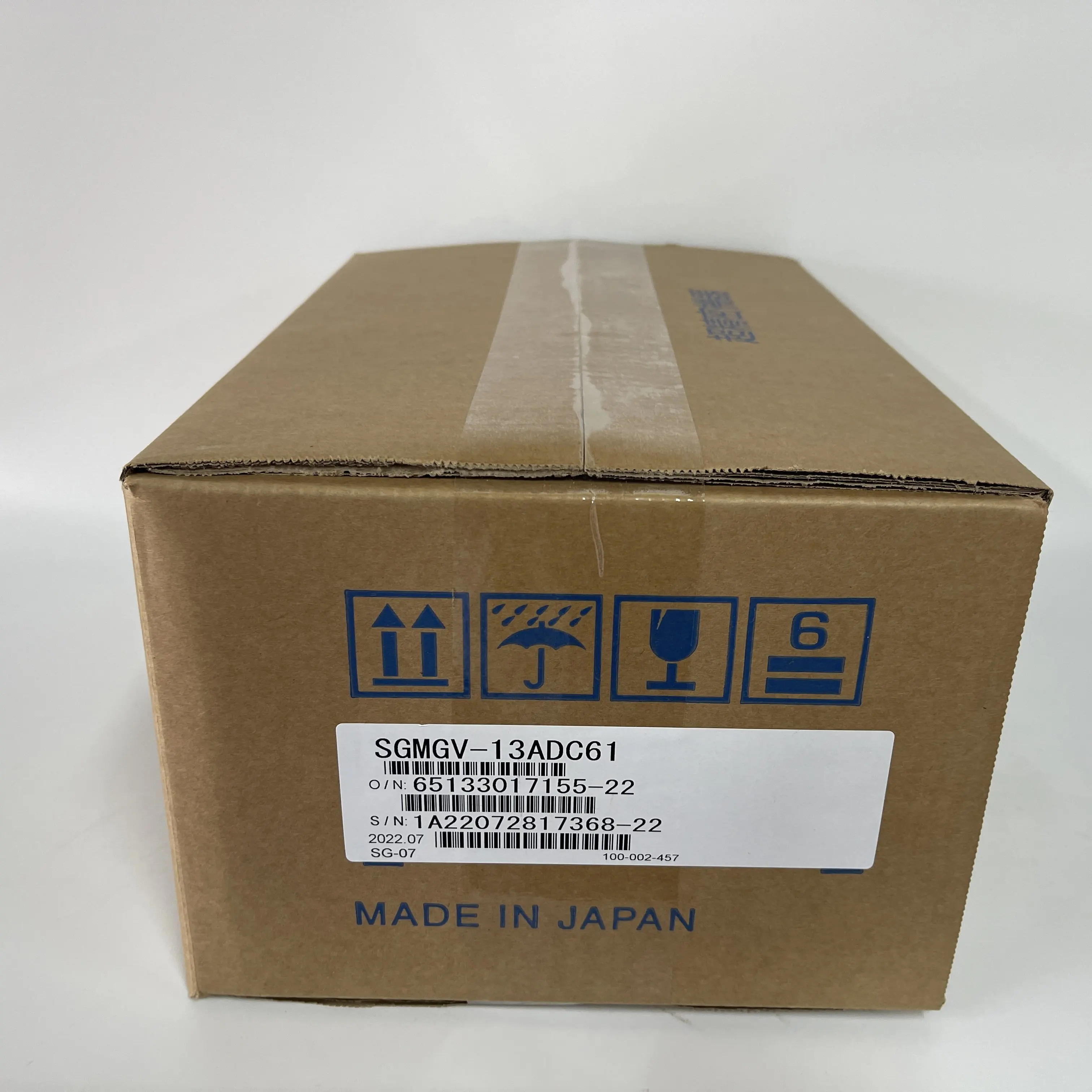 Yaskawa AC Servo Motor SGMGV-13ADC61 Yaskawa AC Servo Motor SGMGV-13ADC61