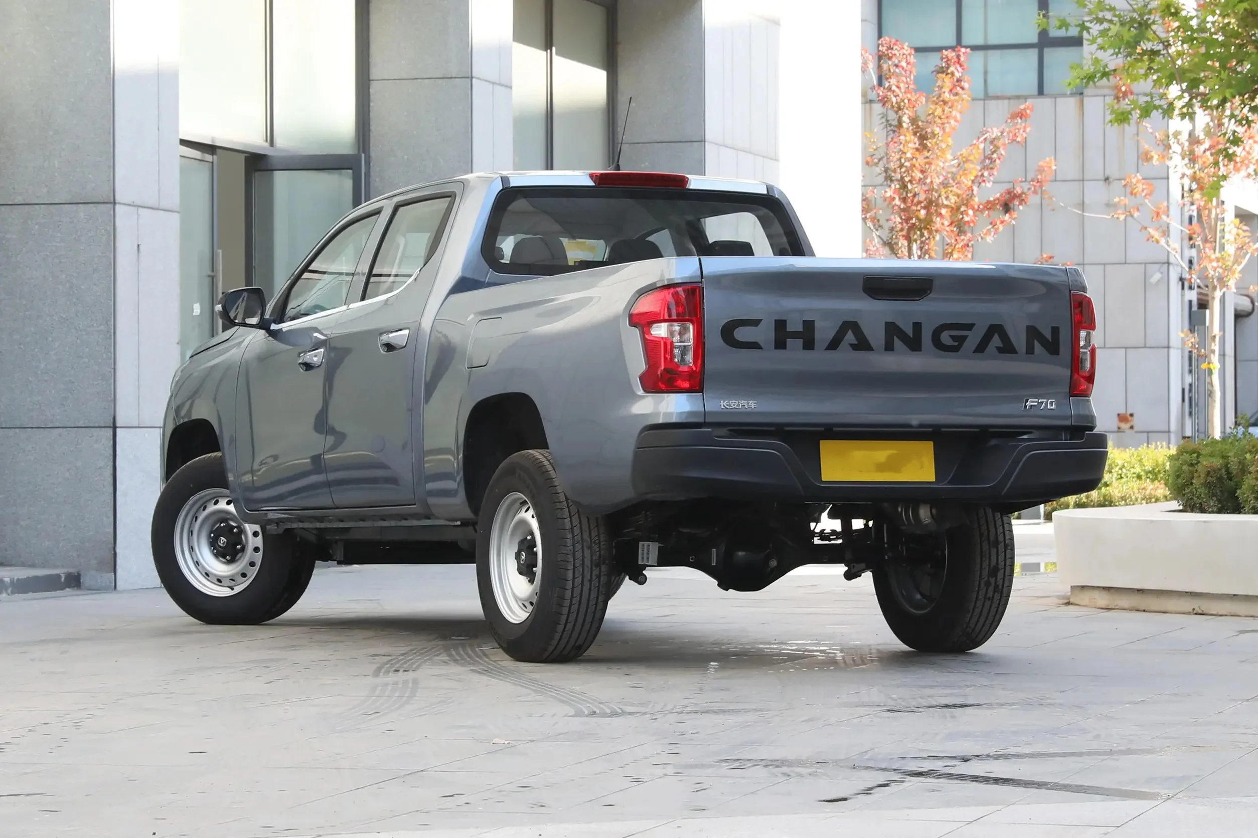 2.0T Manual 4WD Gasoline Car Factory Price Changan Pickup Truck 2wd 4wd Manual Pickup Truck Changan F70 Blue Whale Auto