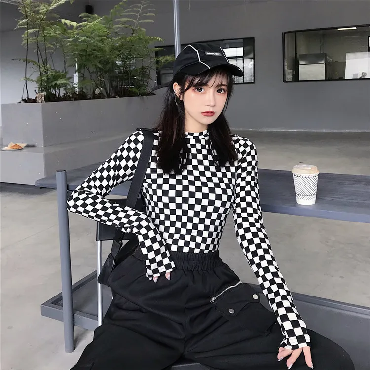 B2286 2021 Fashion Black And White Checkered Yarn Top Long Sleeve Top Women's  T-shirt - Buy Women Autumn Clothing,Fashion T-shirt Lady,Autumn Women's T- shirt Product on Alibaba.com