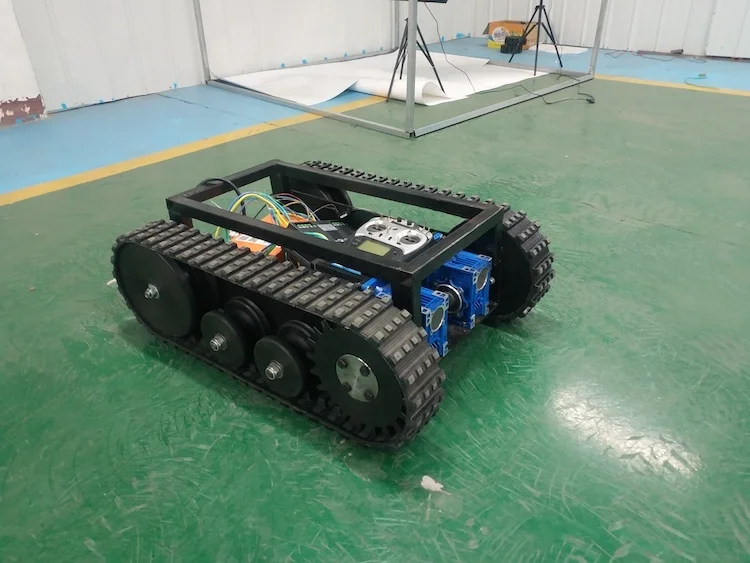 Rubber Crawler Chassis Loading Weight 300KG Rubber Tracked Chassis Undercarriage