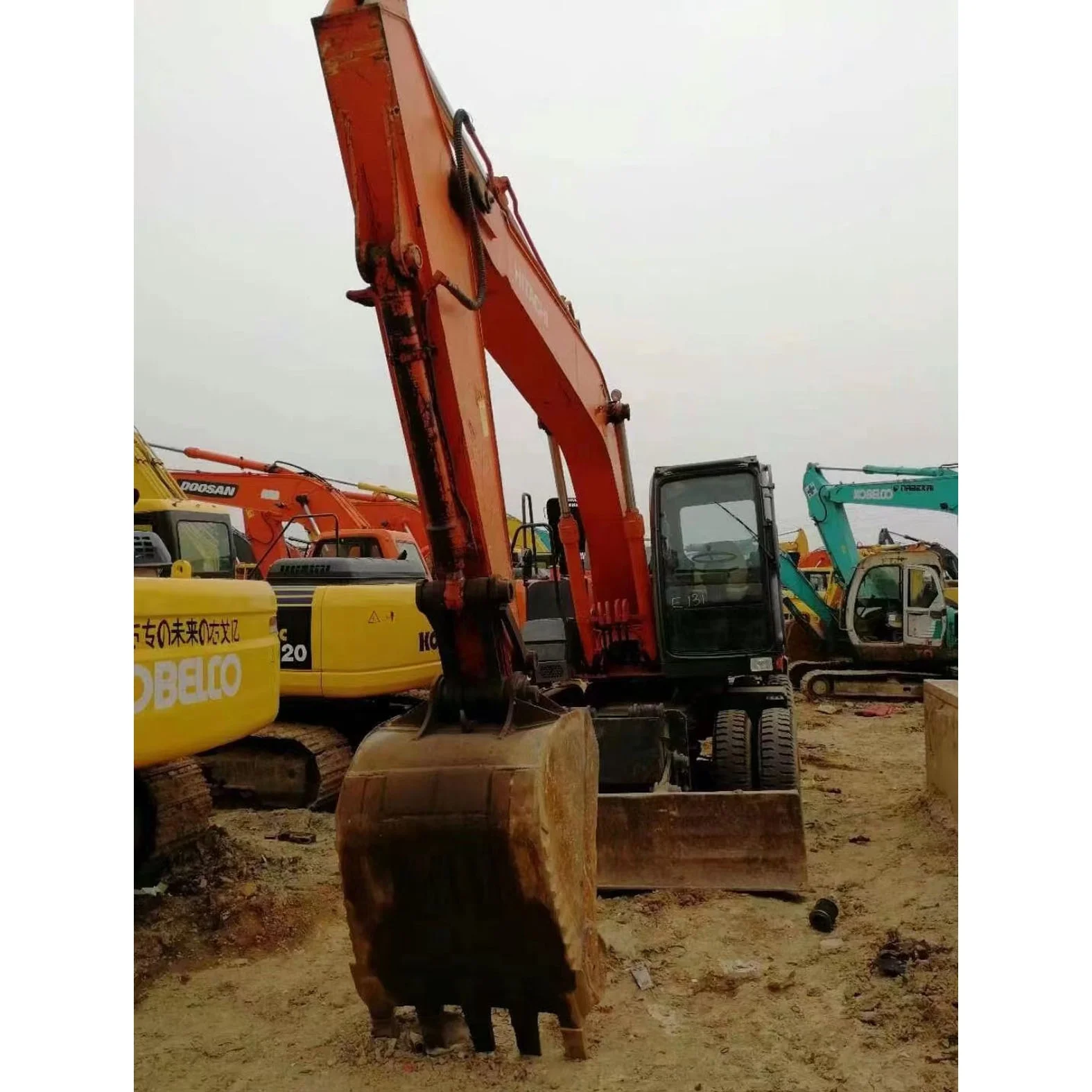 Hitachi ZX160W Wheel Excavator - Good Condition, Used Excavator