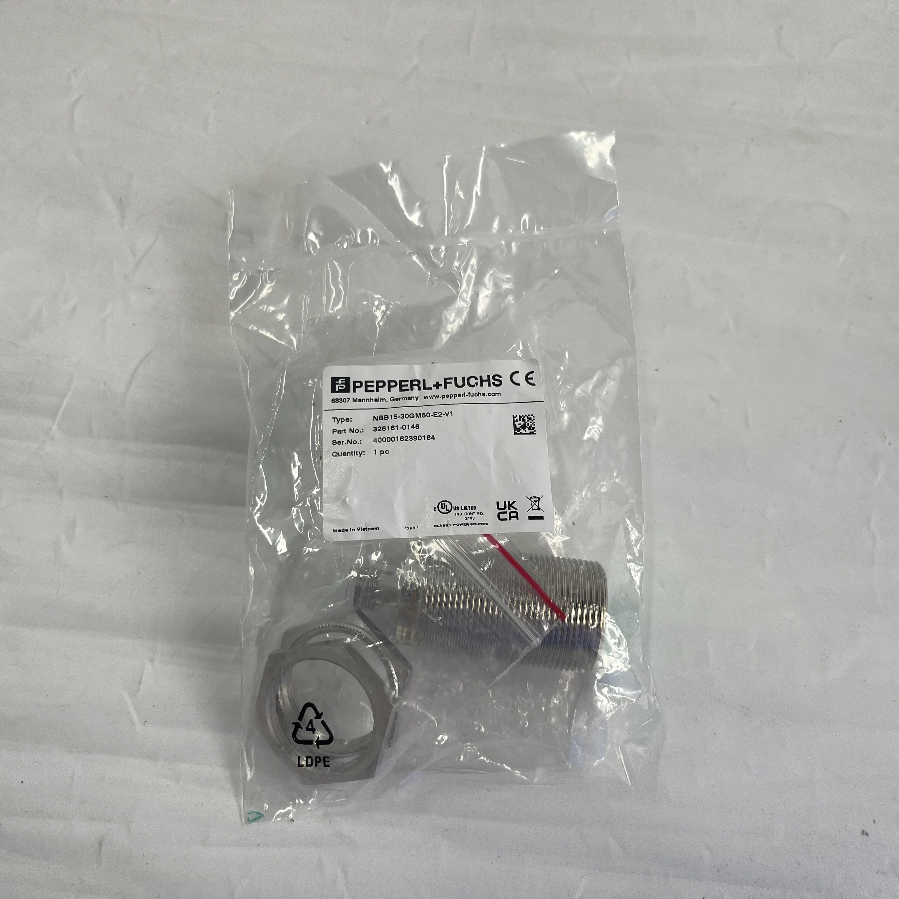 Pepperl+Fuchs Inductive Proximity Sensor NBB15-30GM50-E2-V1