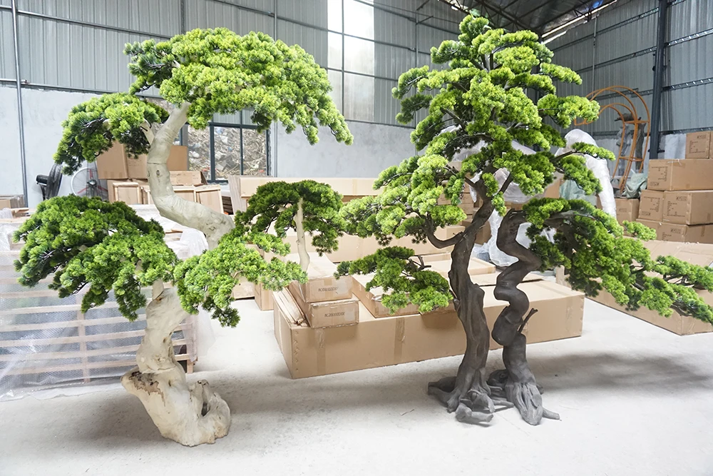 高さ2mの屋内用人工松盆栽、木製ホームデコレーション盆栽植物