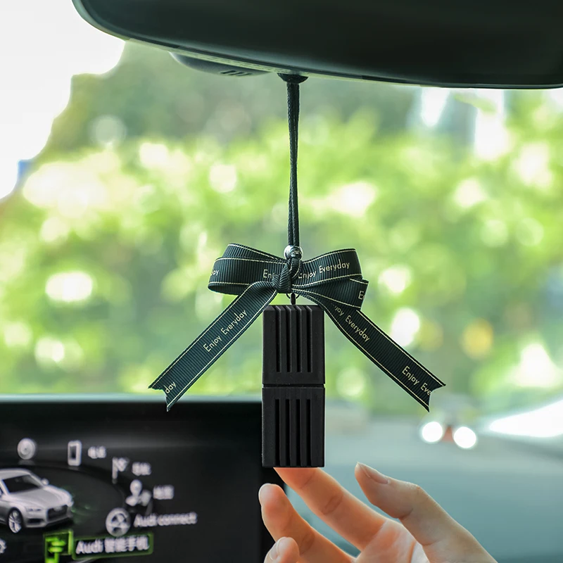 Personal Labels OEM Modern Car Aromatherapy Pendant Air Freshener Odor Removal Car Air Fresheners