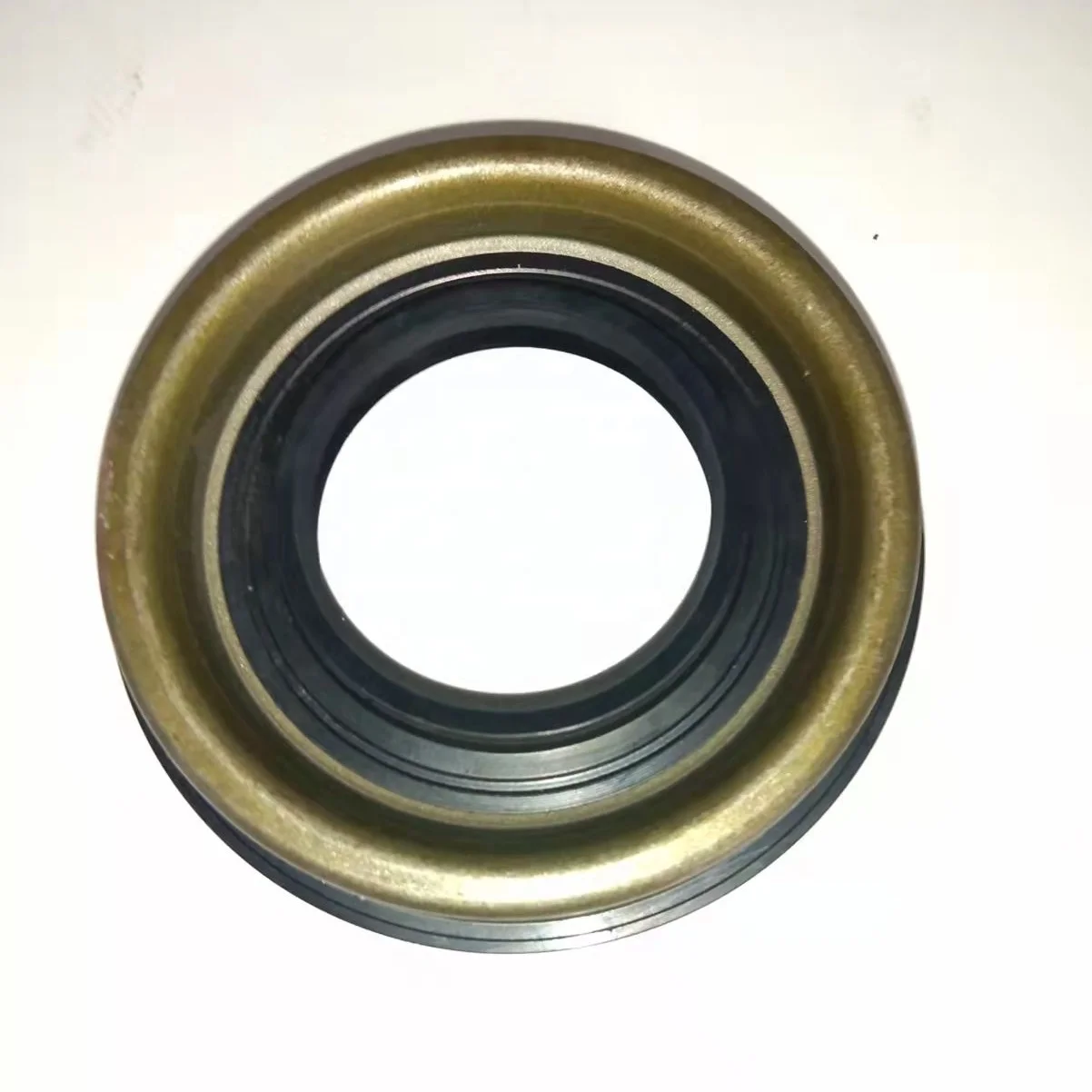 mako30本 フェイクダウンジャケット .-- TOKYO （ライトベージュ） -MANGO