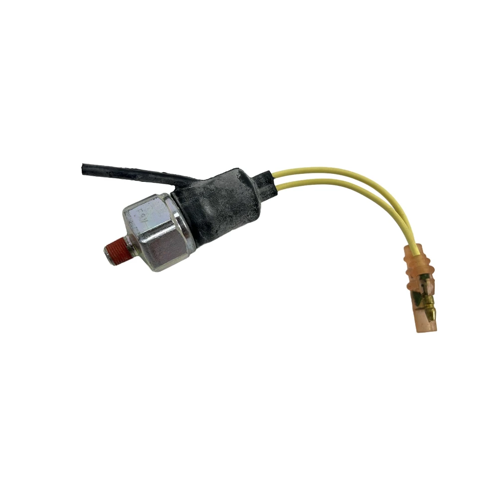For Isuzu 6BD1 6BG1 Oil Pressure Sensor 1-82410160-1 High Quality Engine Parts