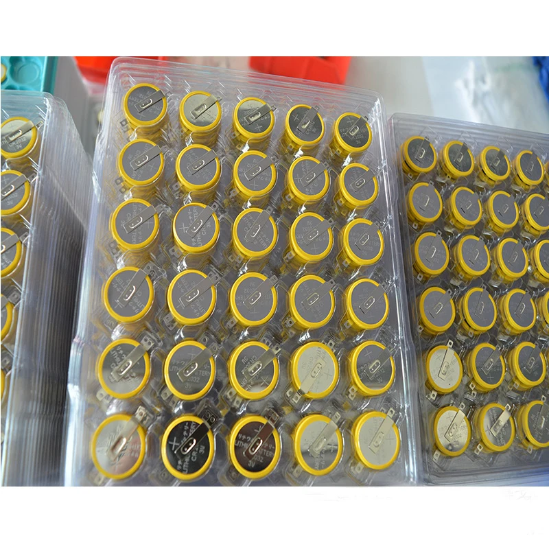 Customized Design Lithium Coin Cell Battery 3V CR2450 540mAh with Solder Tabs Pins