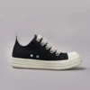 black canvas style 3