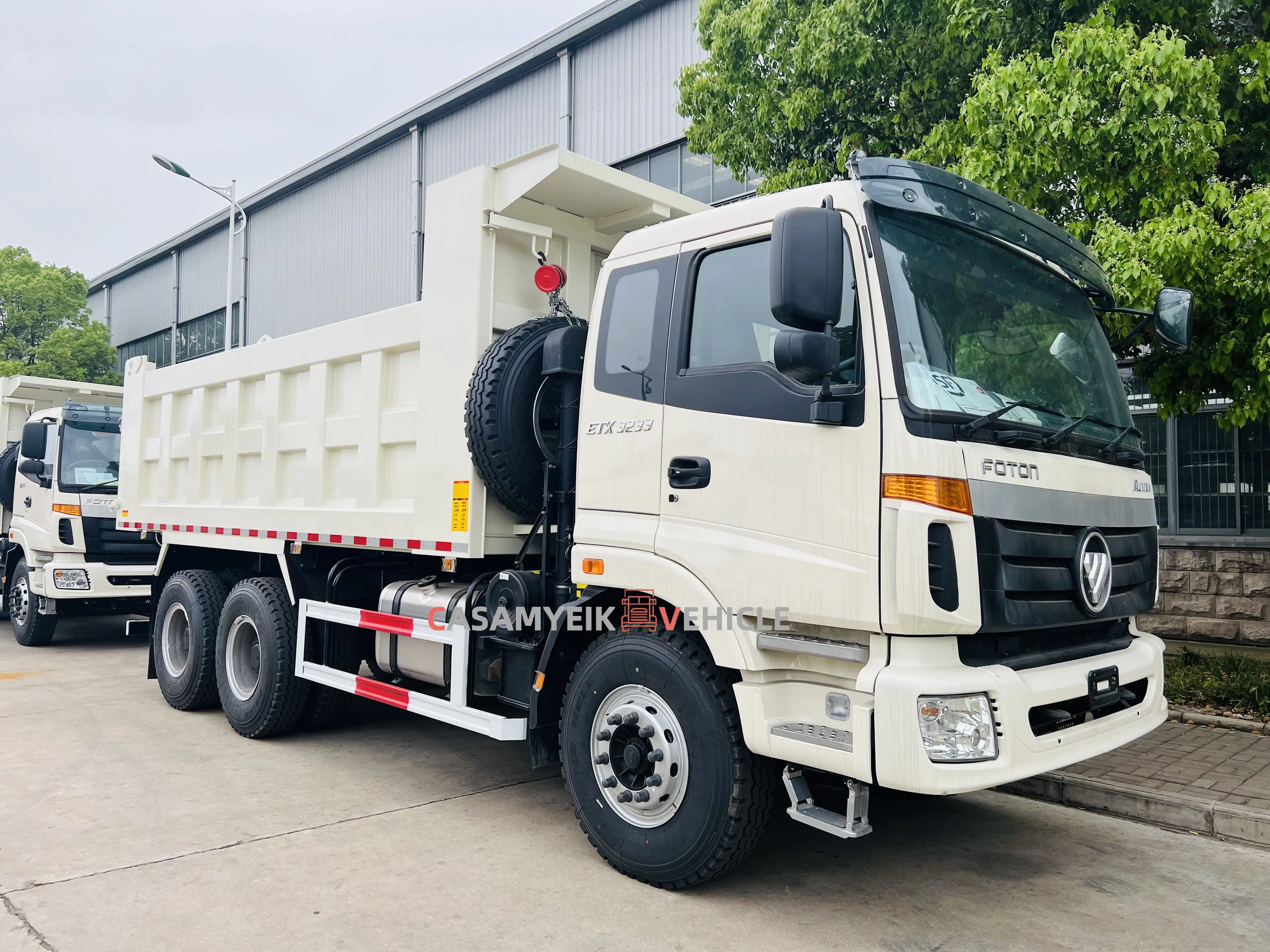 Sinotruk Foton 308hp 6x4 Dump Truck With The Overturning Body Platform ...