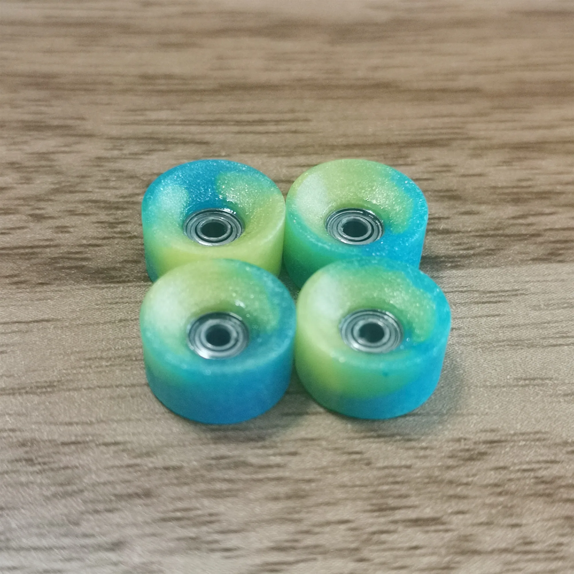 New Bowl Shape Finger Skateboard Abec 7 Bearing Fingerboard Wheels