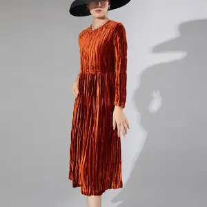 Vintage Style Velvet Casual Dress for Women 2025 New Collection High-Quality Long Sleeve Miyake Pleated Dress