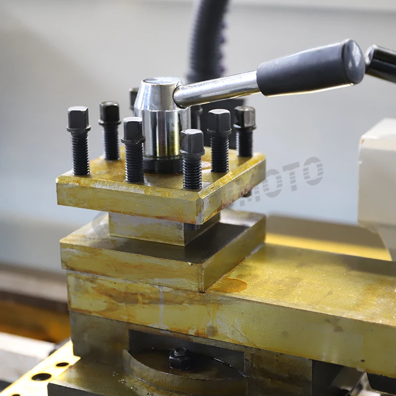 1100W Variable Speed Manual Lathe C0630A Bench Lathe for Metal Working