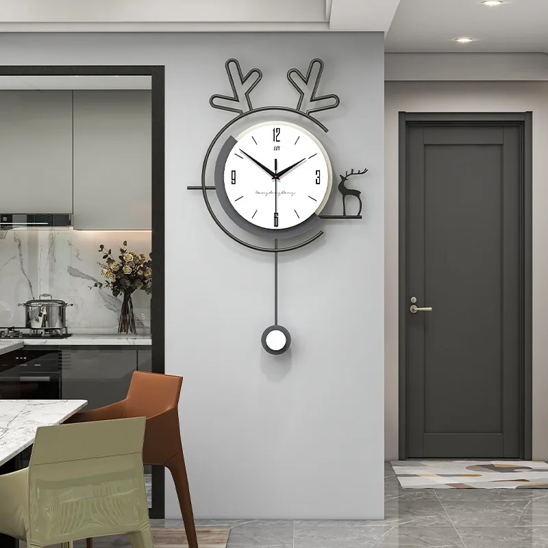 Reloj de pared minimalista moderno 3D de metal nórdico decorativo