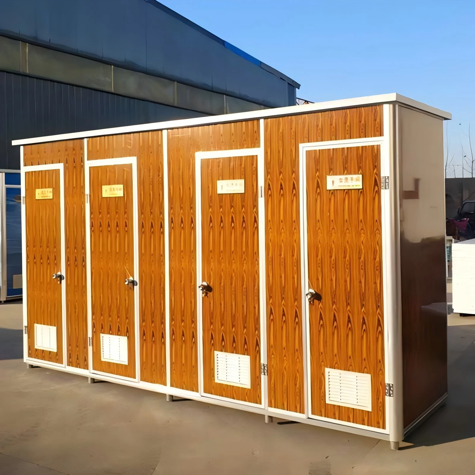 Modern 3D Model Design Portable Steel Mobile Toilet for School & Office Outdoor Public Restroom with Multiple Containers