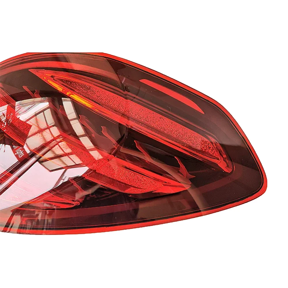 18-20High quality Rear lamp Automotive lighting Red modification LED taillights for Benz Type A W222 S-class taillight manufacture