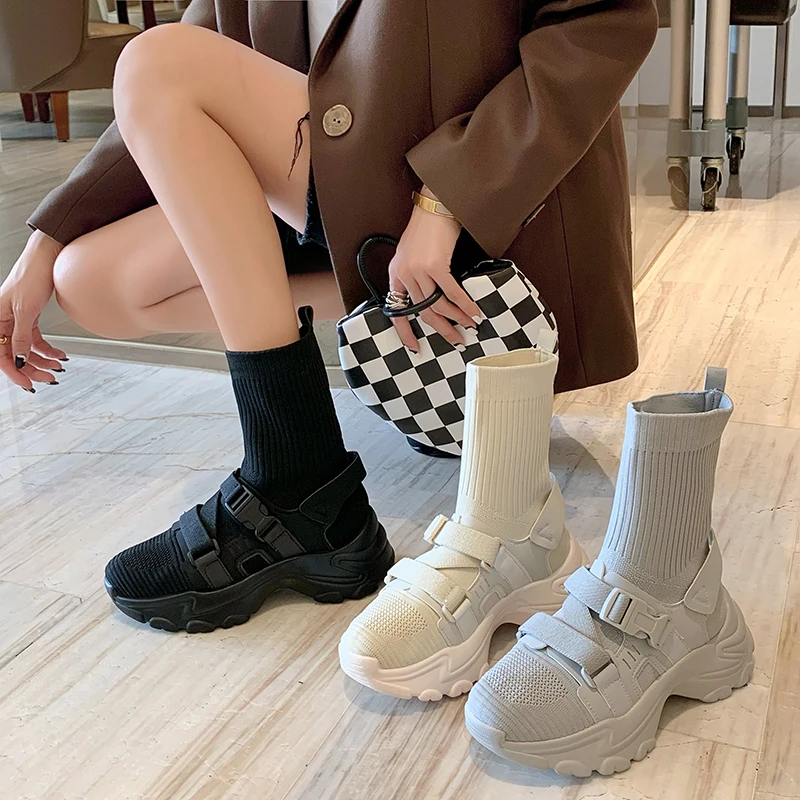 Botas Altas Deportivas De Red Para Mujer,Zapatos Informales,A18-14872 - Buy  De Moda Transpirable Ligero Diseños Nuevos De Las Mujeres Zapatos Simples  Zapatos Zapatillas De Deporte Botas De Las Mujeres No Zapatos,La Nueva