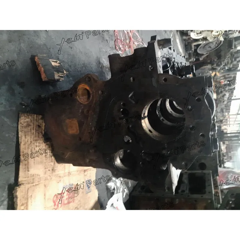 C240 Cylinder Block for Isuzu Diesel Spare Part 4