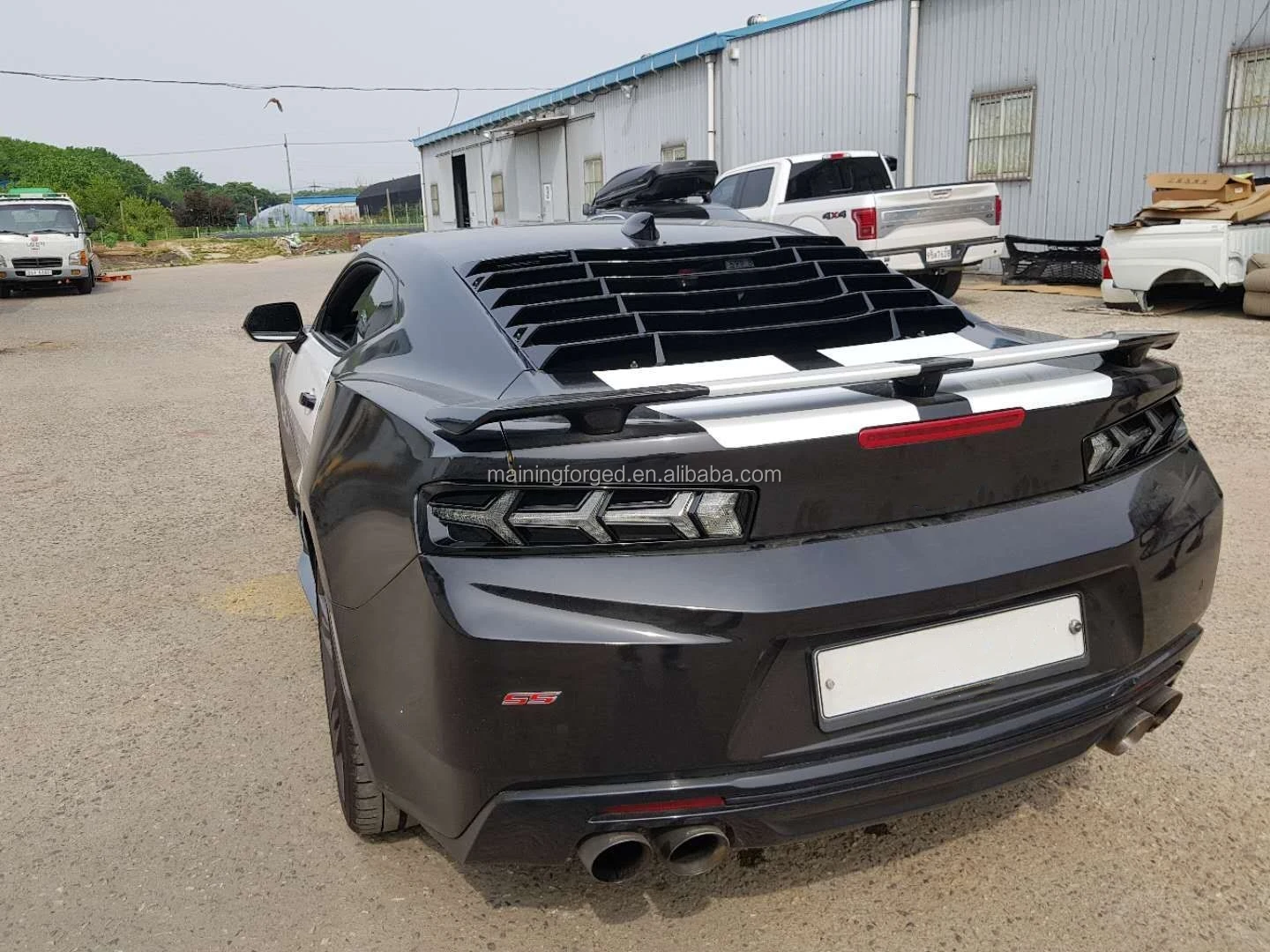 Custom Rear Lip Modification for Chevrolet Camaro