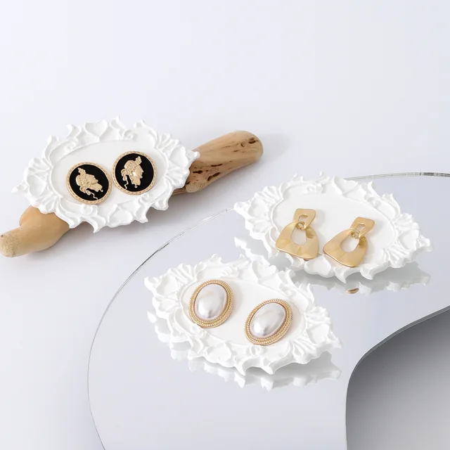 Creative Gypsum Jewelry Display Ornaments Jewelry Display Shooting Props Support Wholesale Exquisite Jewelry Display Props