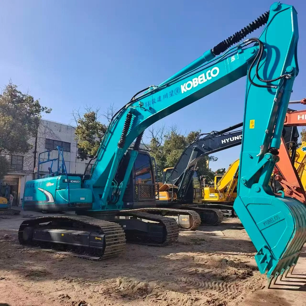 Original Japan KOBELCO SK200 Second Hand Excavator Good Condition