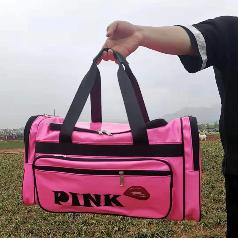 Wholesale Quilted Pink Duffle Bag Logo Custom Duffle Bling Spend The Night  Bag Sac Women Popular Fashion Overnight Bag Tas Mochila 2022 From  m.