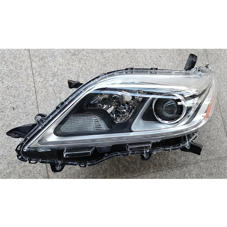 Halogeni tip LED dnevna svjetla OEM 81150-08060 81110-08060 TO2502230 TO2503230 prednja svjetla za Toyota Sienna 2015-2020