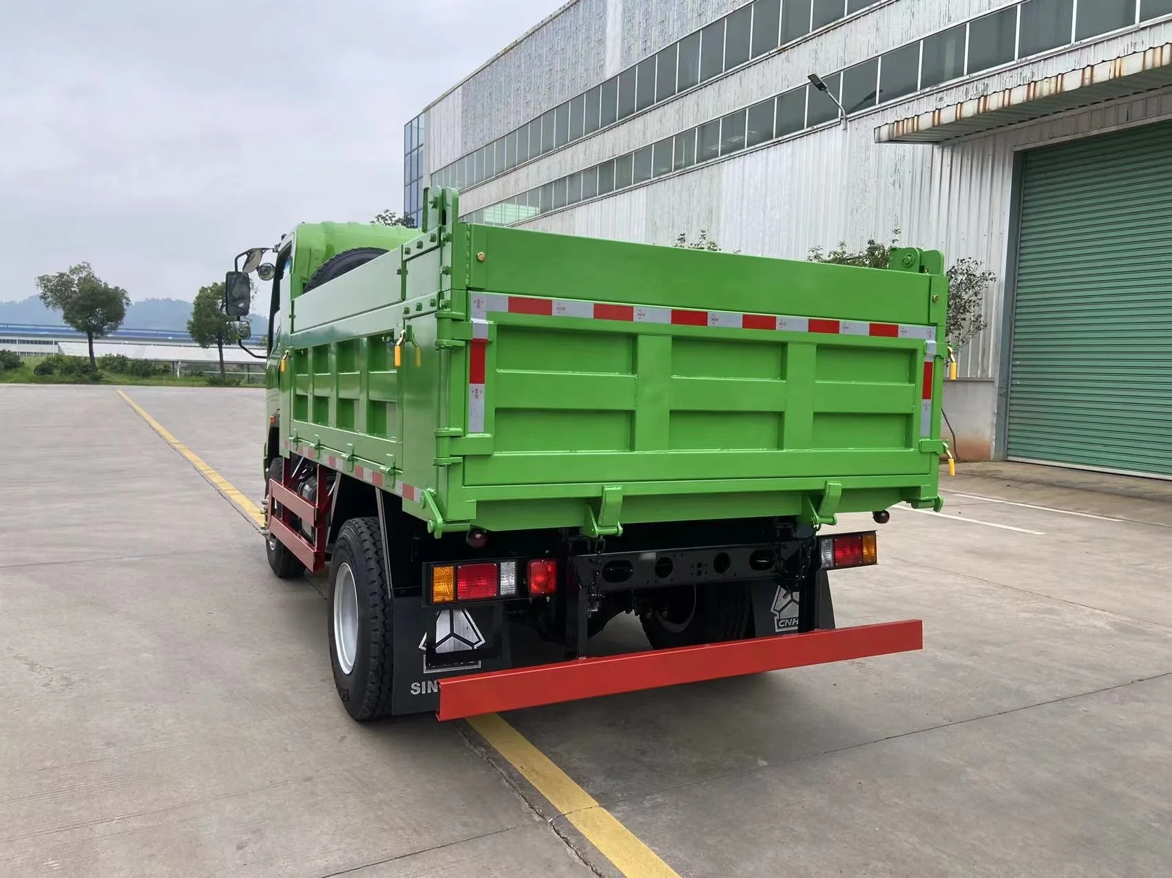 China Made 116HP 3-5T Mini Tipper Truck 4m3 - Lowest Price