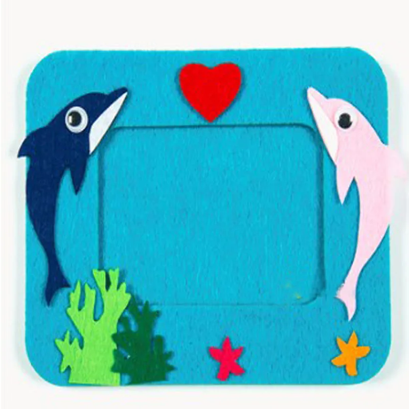 Irregular Shape Shadow Box for Jersey Natural Wood Frame Felt Photo Frames with Decoration