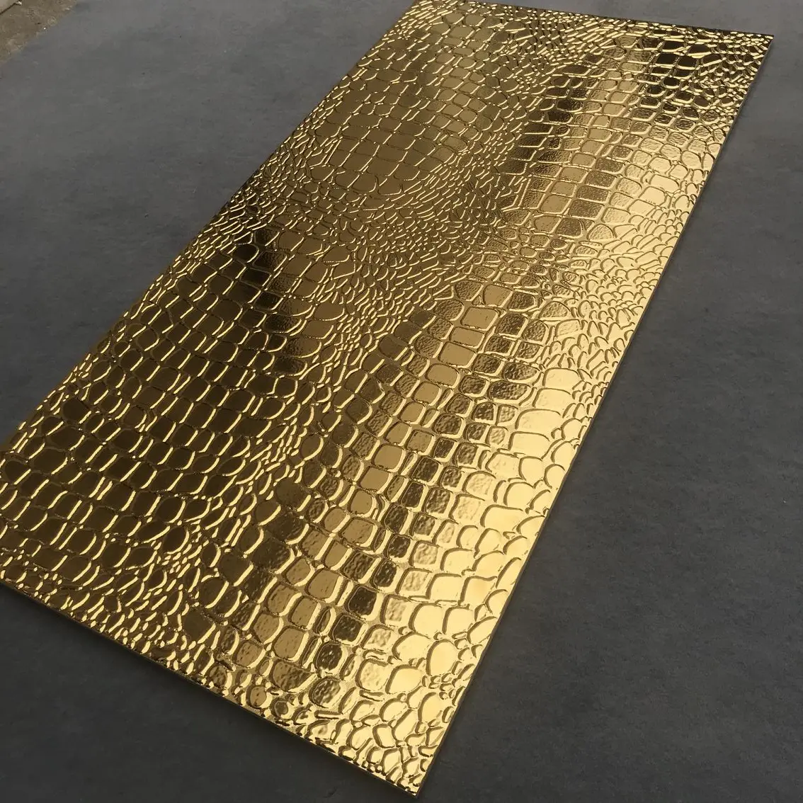 Springletile Luxury Tile Project Design House Solutions 3d Gold crocodile Leather Porcelain Grade Premium Tiles in Turkey