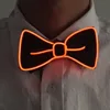 Pajarita naranja