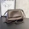 Marrone scuro-33*6*20 cm