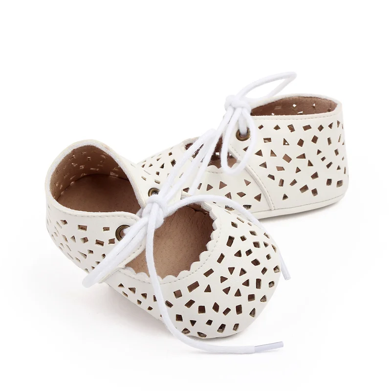Hollow Breathable Design Summer New Girls Leather Shoes details
