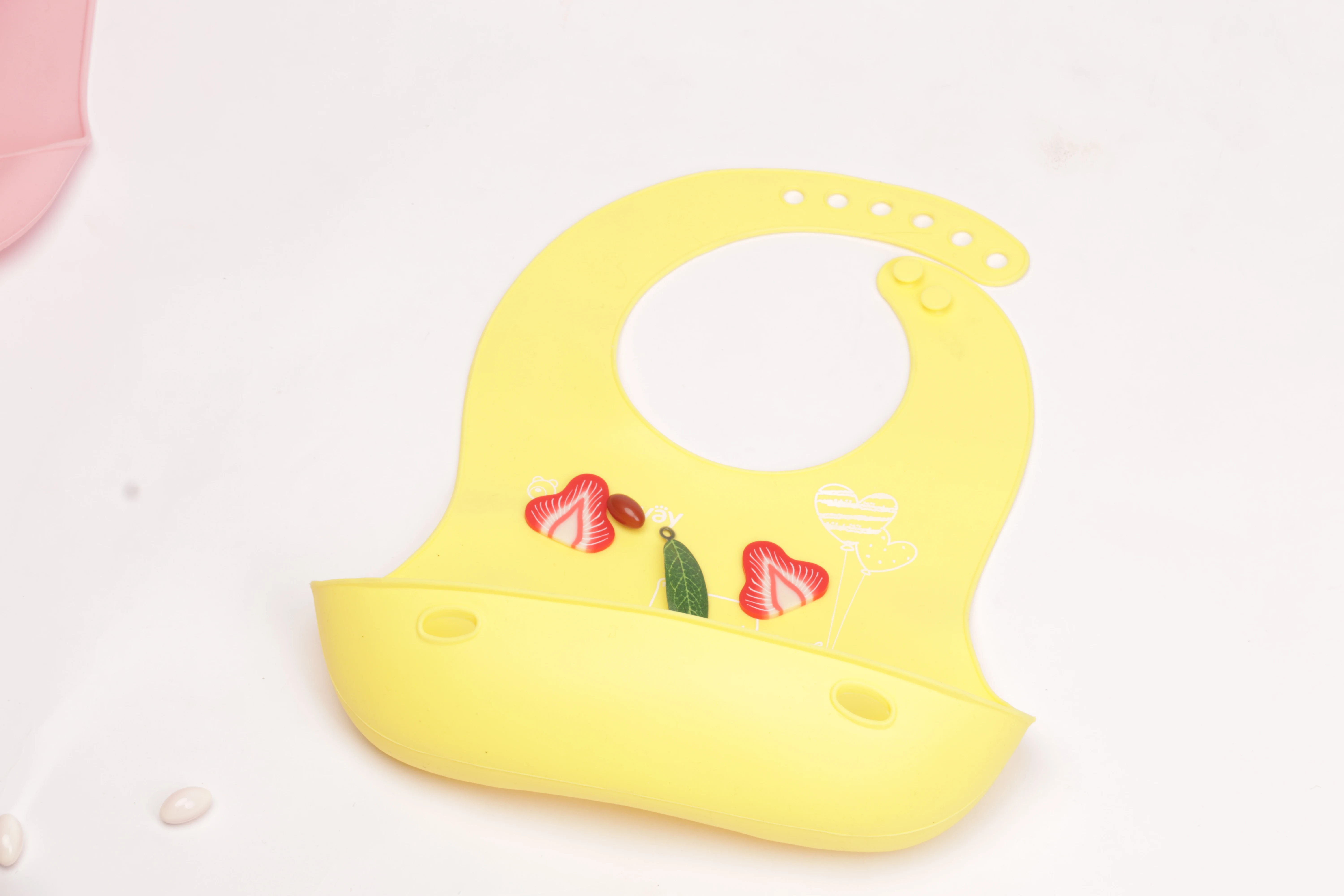 Горячая продажа Детские силиконовые нагрудники милые животные Бегемот нагрудник